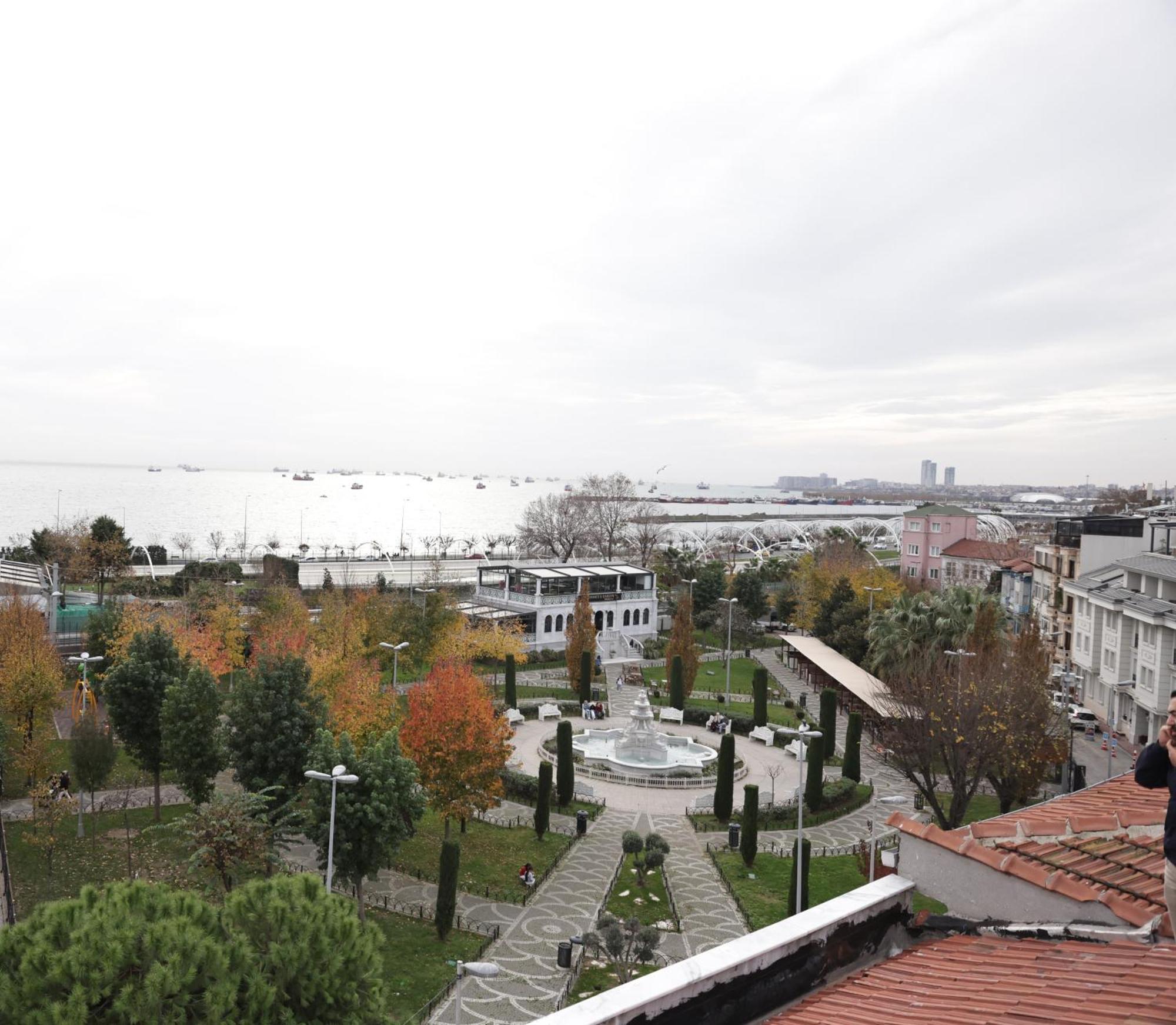 Sareban Hotel Istanbul Bagian luar foto